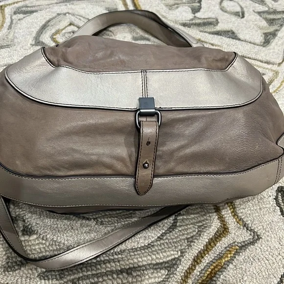 💕 Kooba taupe gray silver soft leather x large satchel shoulder bag - Picture 8 of 16